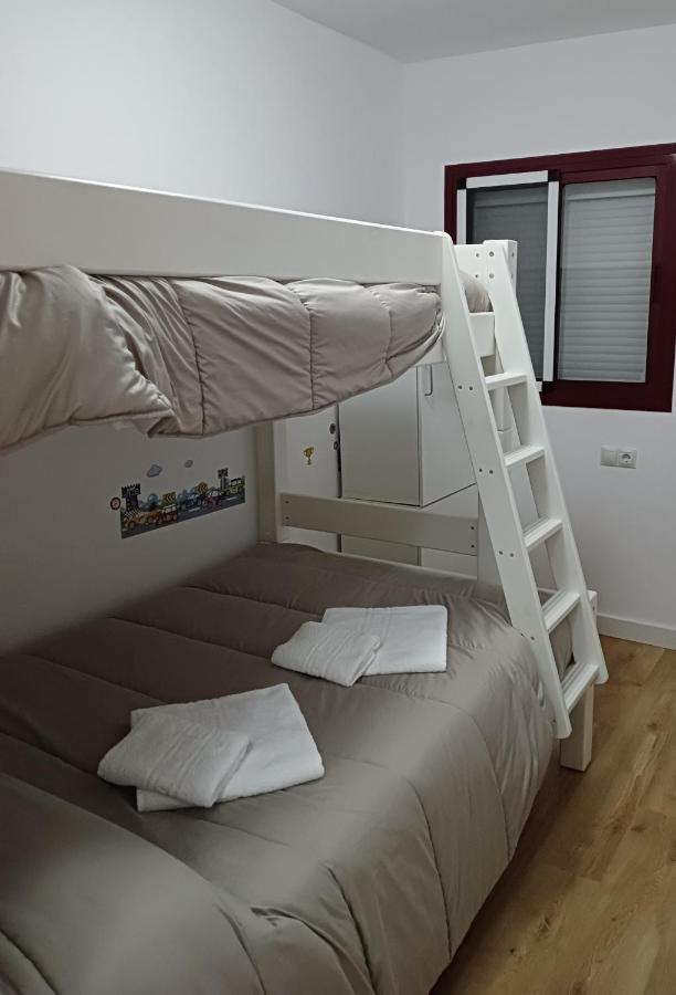 Apartamento En Urb Primera Linea De Playa Малага Экстерьер фото
