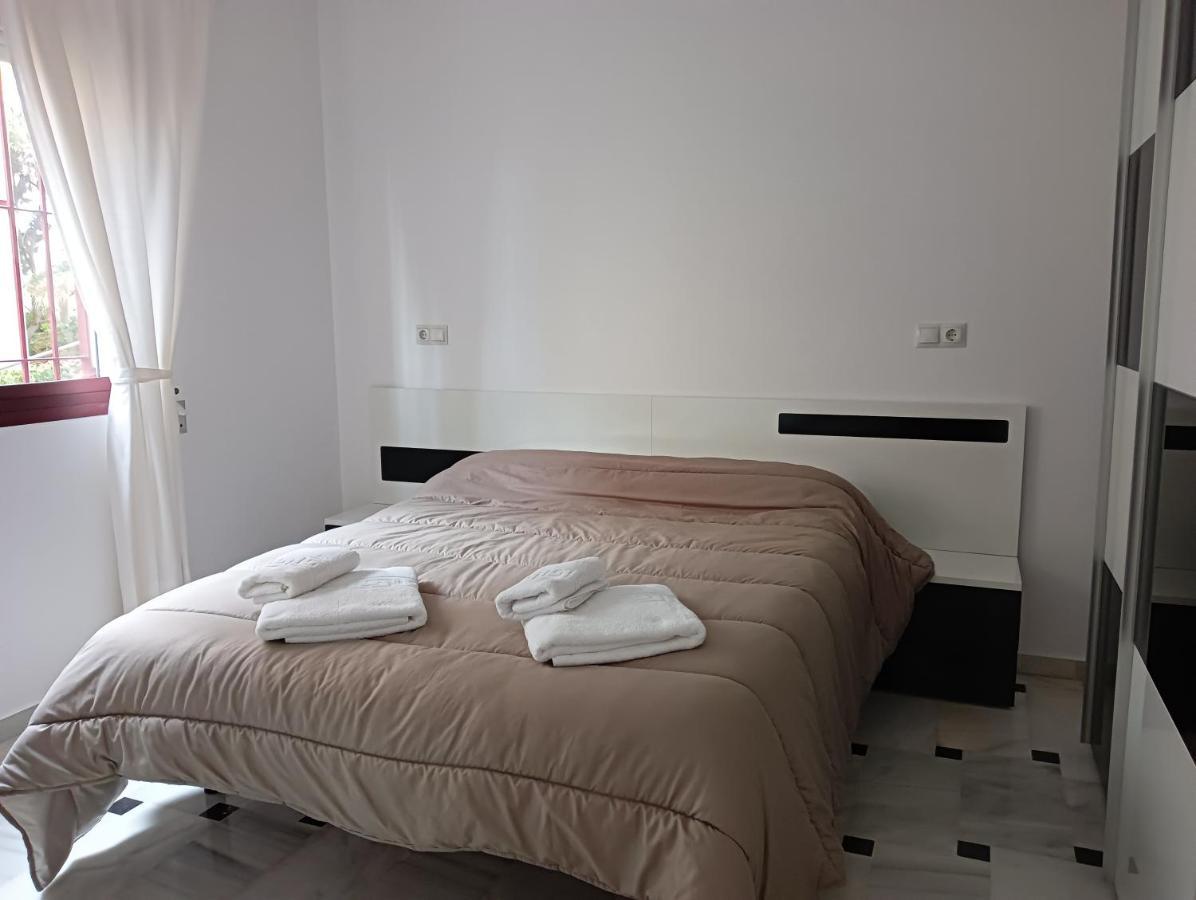 Apartamento En Urb Primera Linea De Playa Малага Экстерьер фото